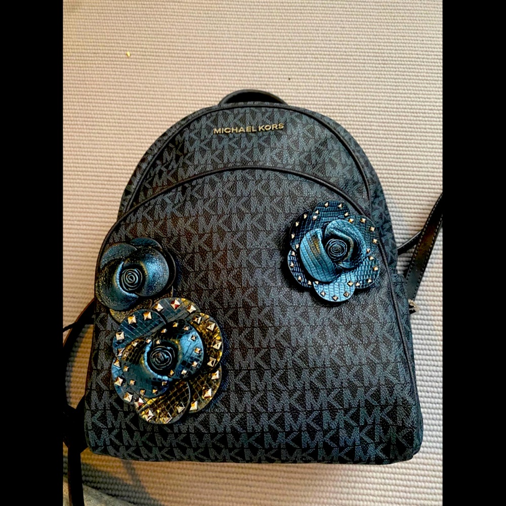 Micheal Kors backpack